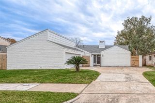 6107 Sanford Road, Houston, TX 77096