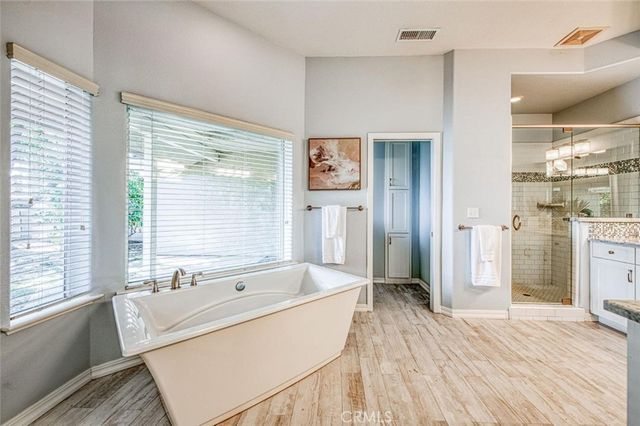 7272 N Traverse, Clovis, CA 93619