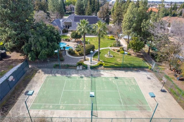 7272 N Traverse, Clovis, CA 93619