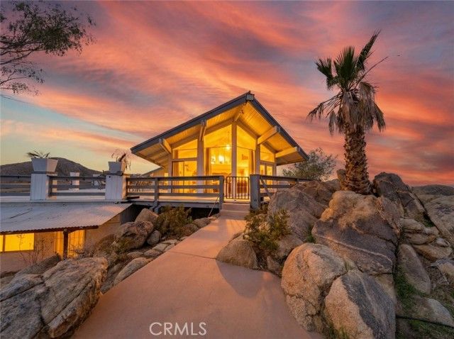 16822 Glenfall Avenue, Palmdale, CA 93591