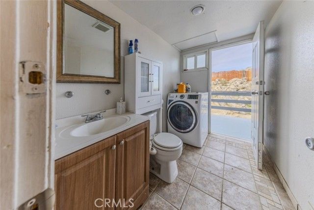 16822 Glenfall Avenue, Palmdale, CA 93591