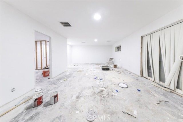 16822 Glenfall Avenue, Palmdale, CA 93591