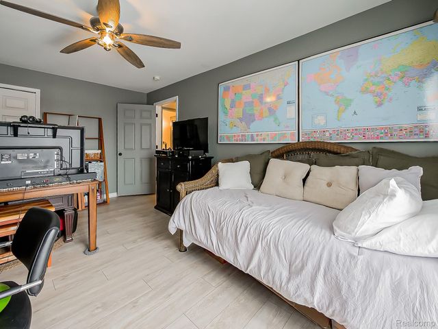 15925 Morningside, Northville Township, MI 48168