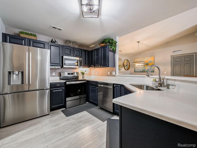 15925 Morningside, Northville Township, MI 48168