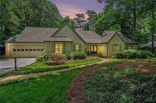 5168 Sandlewood Court, Marietta, GA 30068