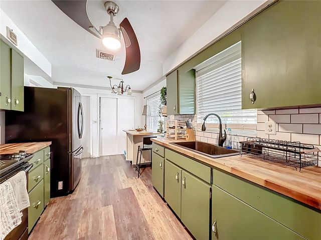 762 BARBARA STREET, Palm Harbor, FL 34684