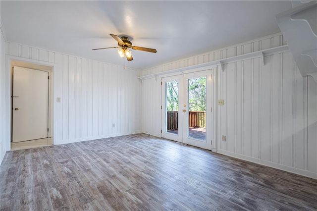 33 Summit Drive, Lindale, GA 30147