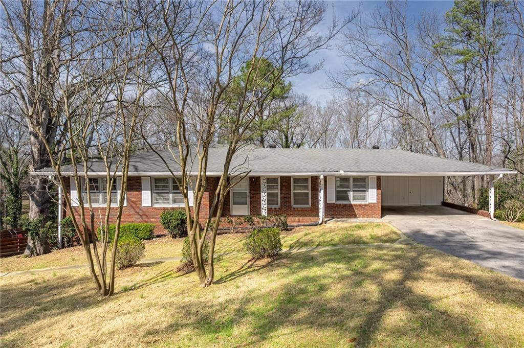 33 Summit Drive, Lindale, GA 30147