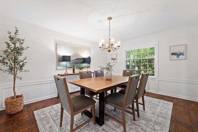 9373 N Lake DRIVE, Bayside, WI 53217