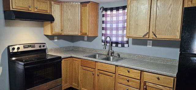 9960 Dagget Road, Reynolds Twp, MI 49329