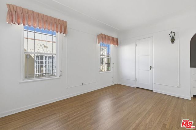 138 S La Jolla Avenue, Los Angeles, CA 90048