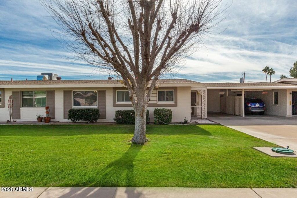 10341 W CLAIR Drive, Sun City, AZ 85351 — photo 2