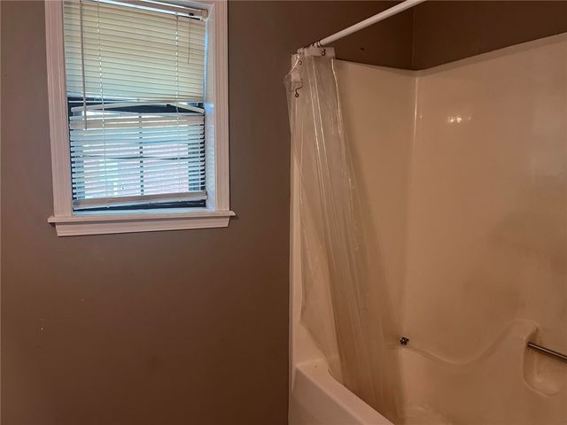 1524 E 15th Street, Russellville, AR 72802