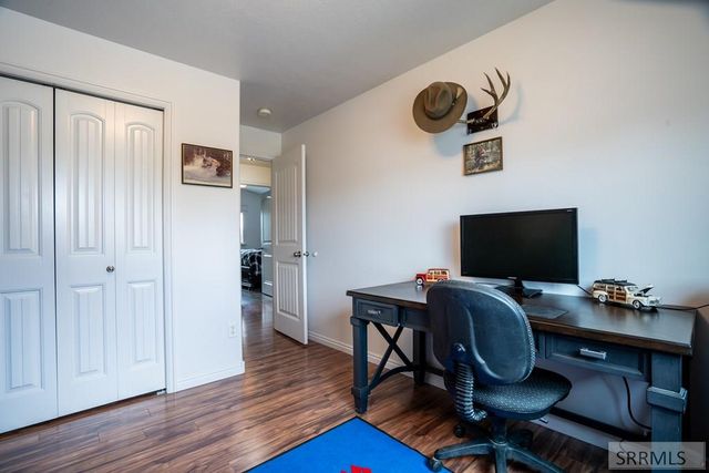 4130 E Forest Glen Drive, Ammon, ID 83406
