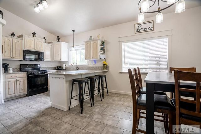 4130 E Forest Glen Drive, Ammon, ID 83406
