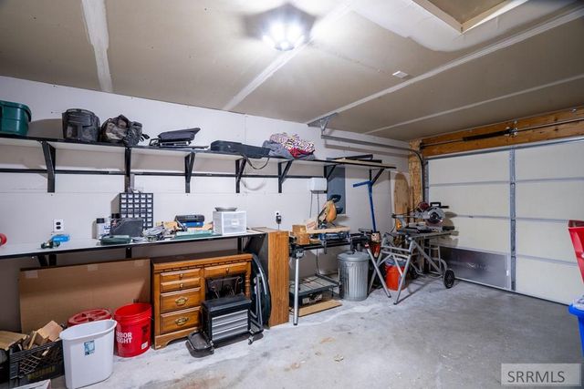 4130 E Forest Glen Drive, Ammon, ID 83406