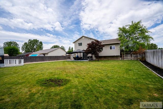 4130 E Forest Glen Drive, Ammon, ID 83406