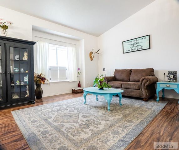 4130 E Forest Glen Drive, Ammon, ID 83406