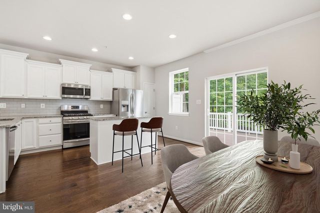 1335 HAWTHORN DR, Hanover, MD 21076