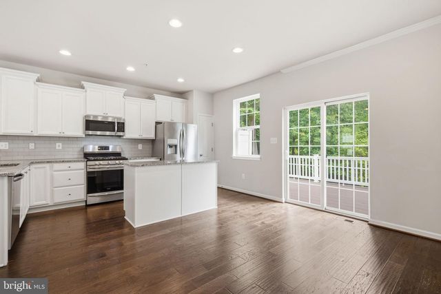 1335 HAWTHORN DR, Hanover, MD 21076