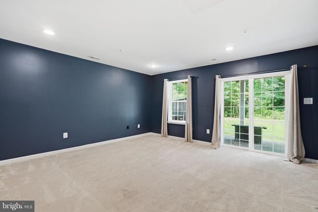 1335 HAWTHORN DR, Hanover, MD 21076