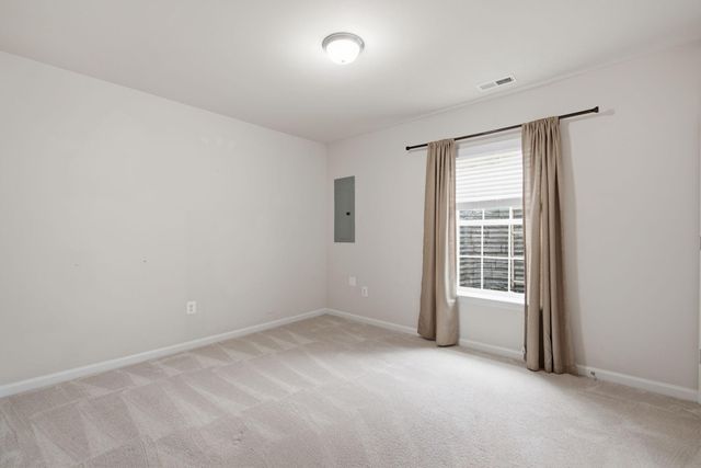 1335 HAWTHORN DR, Hanover, MD 21076