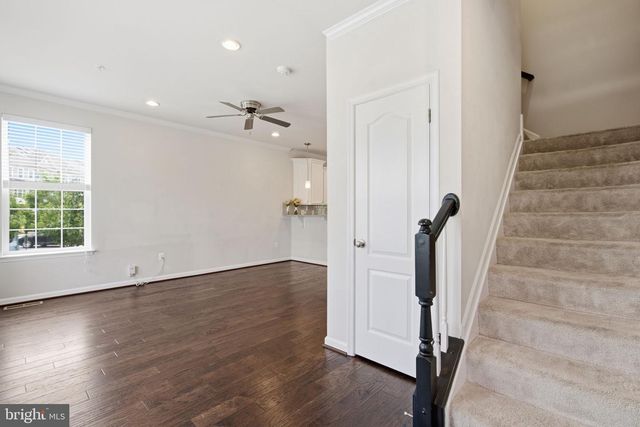 1335 HAWTHORN DR, Hanover, MD 21076
