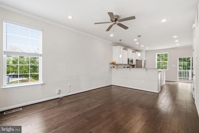 1335 HAWTHORN DR, Hanover, MD 21076
