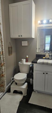 1303 20th Street, Huntsville, TX 77340