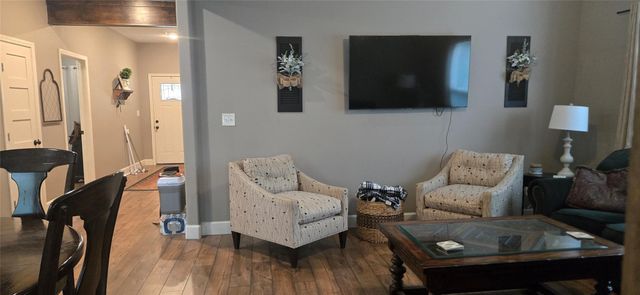 1303 20th Street, Huntsville, TX 77340