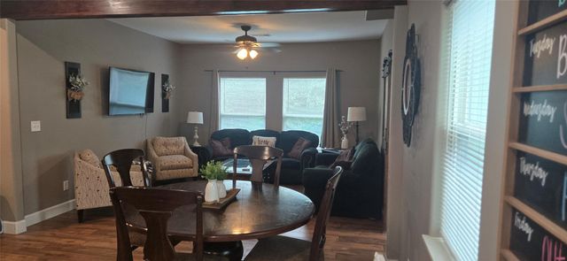 1303 20th Street, Huntsville, TX 77340