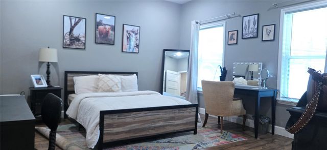 1303 20th Street, Huntsville, TX 77340