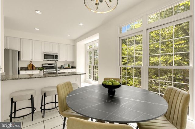 4655 KINSEY LN, Alexandria, VA 22311