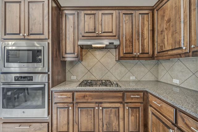 3821 Tordera DR, Austin, TX 78738