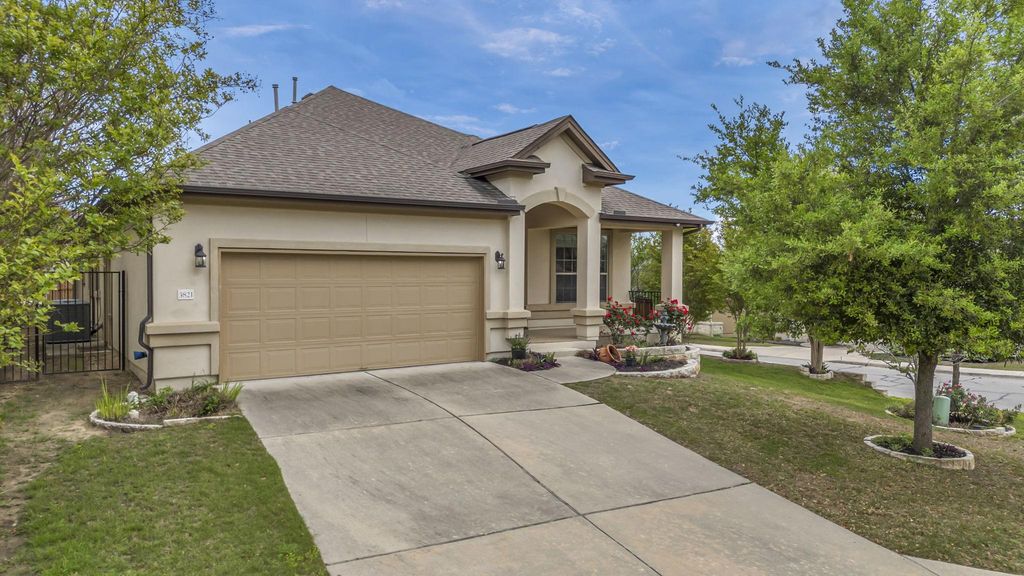 3821 Tordera DR, Austin, TX 78738