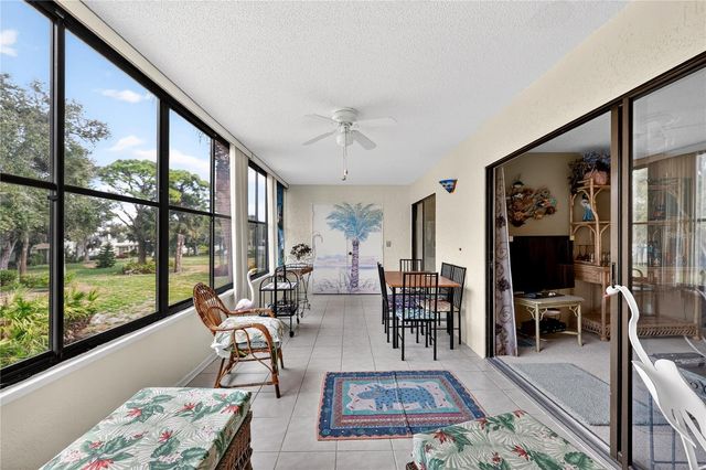 521 LAKESIDE DRIVE 521, Bradenton, FL 34210