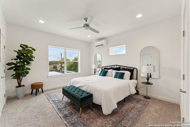 3214 N ELMENDORF ST, San Antonio, TX 78201