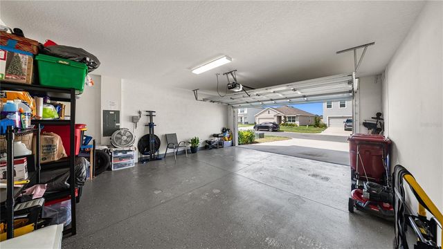 3411 GRASSY KNOLL COURT, Plant City, FL 33565