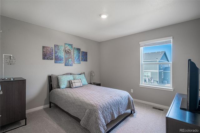 1521 Sun River Road, Berthoud, CO 80513