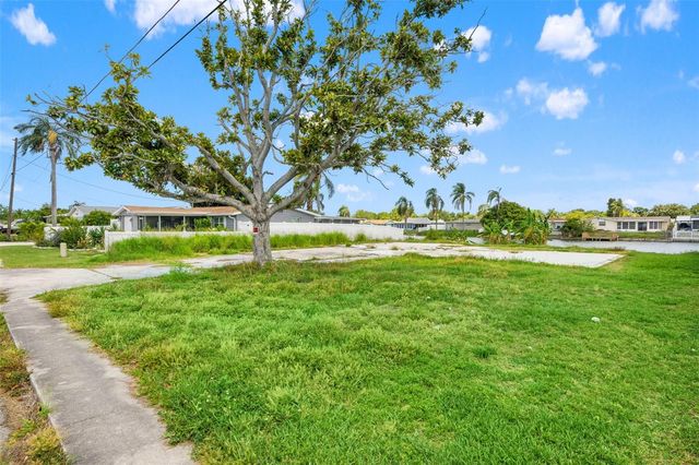 4101 BADEN DRIVE, Holiday, FL 34691