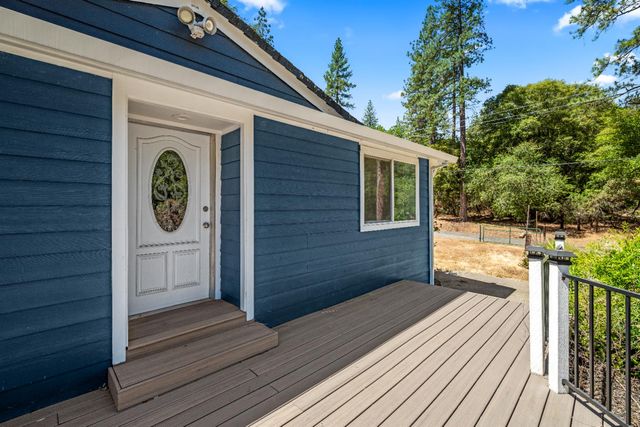 2625 Freshwater Ln, El Dorado, CA 95623