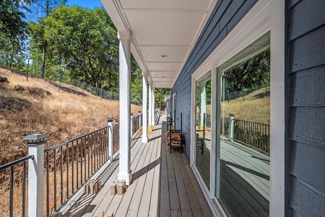 2625 Freshwater Ln, El Dorado, CA 95623