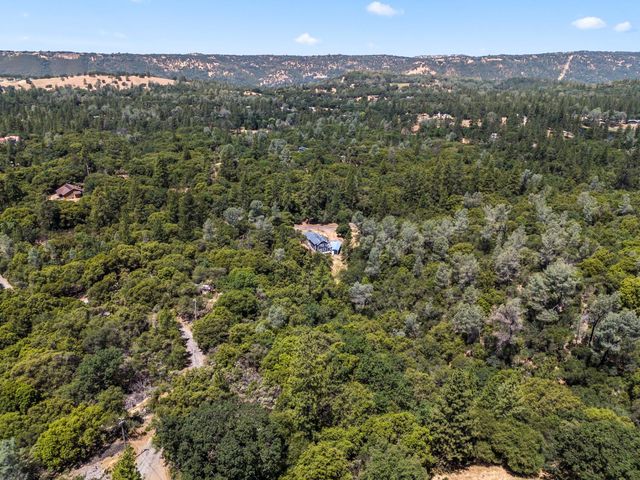 2625 Freshwater Ln, El Dorado, CA 95623