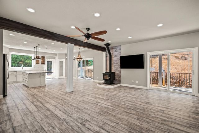 2625 Freshwater Ln, El Dorado, CA 95623