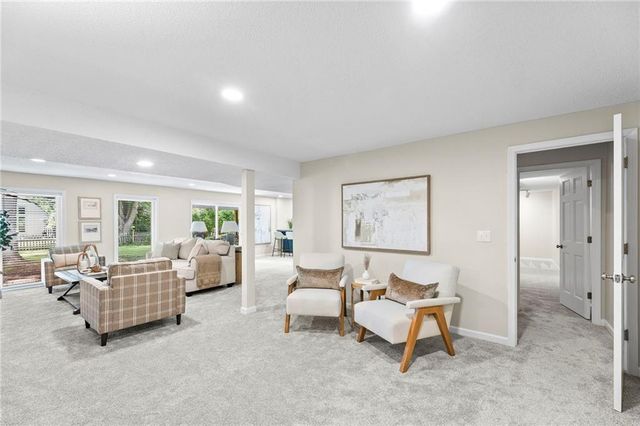 12112 Aberdeen Road, Leawood, KS 66209