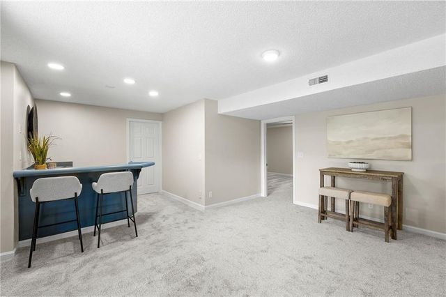 12112 Aberdeen Road, Leawood, KS 66209
