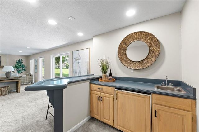12112 Aberdeen Road, Leawood, KS 66209