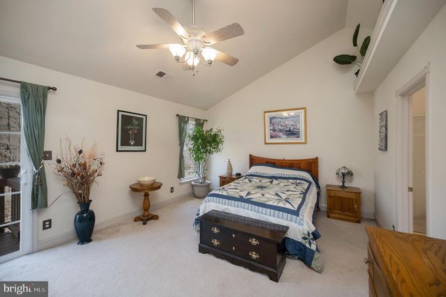 408 LIBERTY BLVD, Locust Grove, VA 22508