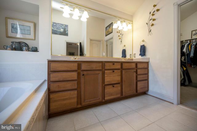 408 LIBERTY BLVD, Locust Grove, VA 22508