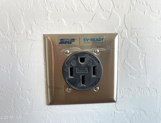 10022 W VERDE Lane, Avondale, AZ 85392